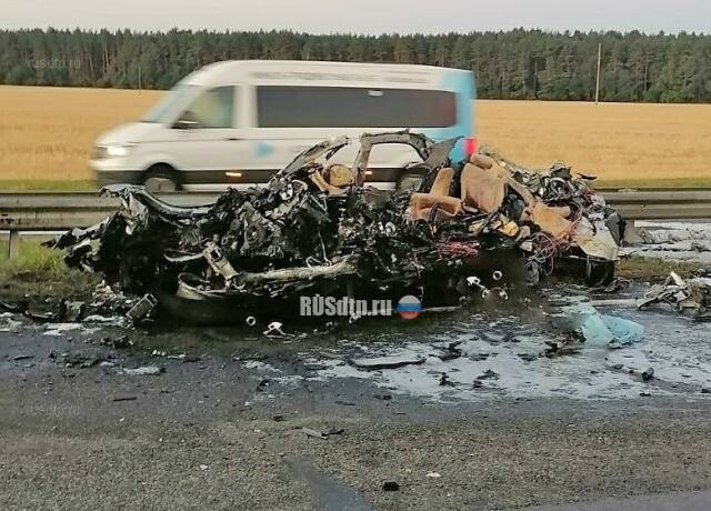 В Гродненской области в огненном ДТП погибли три человека 