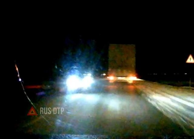 Момент массового ДТП на трассе Тюмень — Омск