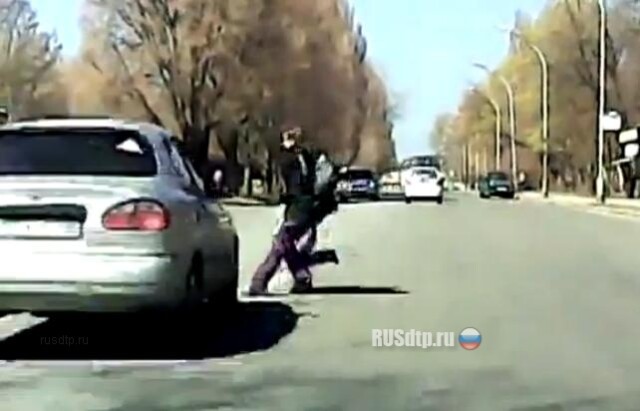 Сбил ребенка на переходе 