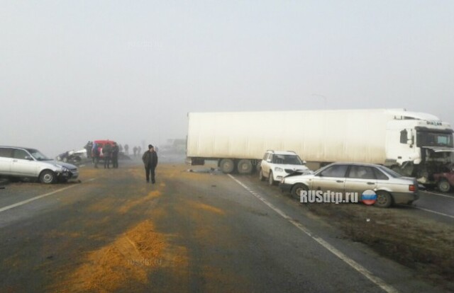 Более 15 автомобилей столкнулись под Белгородом 