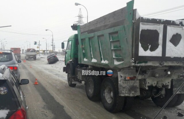 В Сургуте полицейский покалечил в ДТП двух пассажирок 