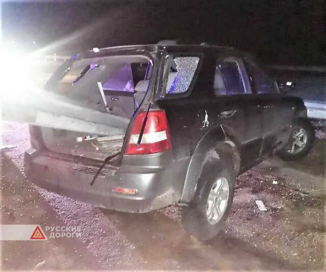 Отбойник проткнул машину на трассе Минск — Гродно 