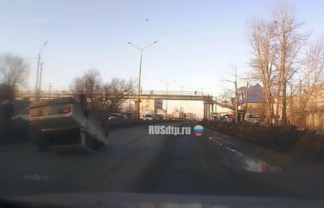 Жесткое ДТП с опрокидыванием произошло в Челябинске