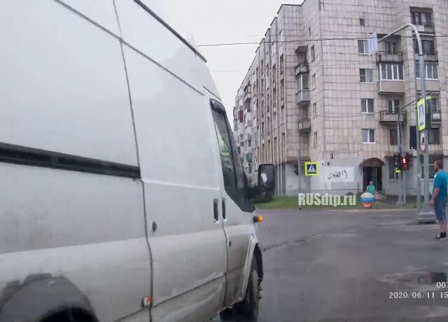 ДТП с машруткой в Тихвине