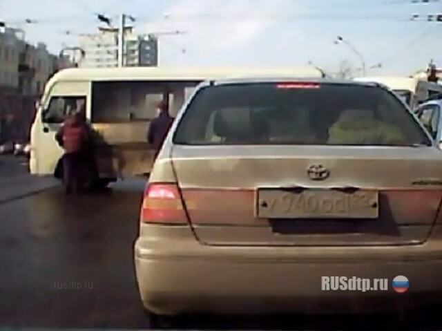 Помеха справа… 