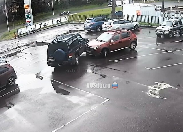 ДТП на парковке во Владимире