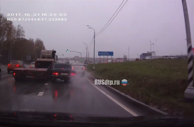 Авария на Пятницком шоссе в Москве