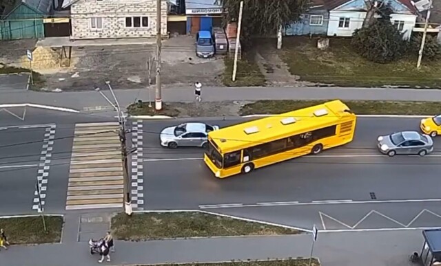 В Саранске сотни водителей получили многотысячные штрафы, объехав сломавшийся автомобиль 