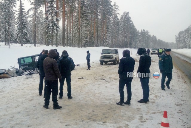 Обнародован список из 9 погибших в ДТП в Ленинградской области 