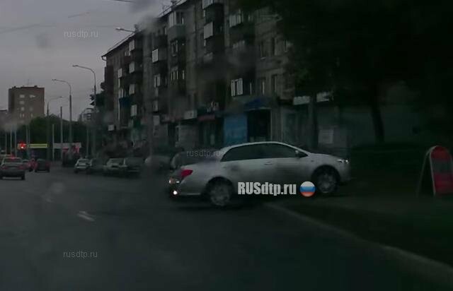 Три автомобиля столкнулись в Магнитогорске