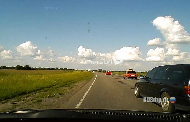 Встретились бортами 