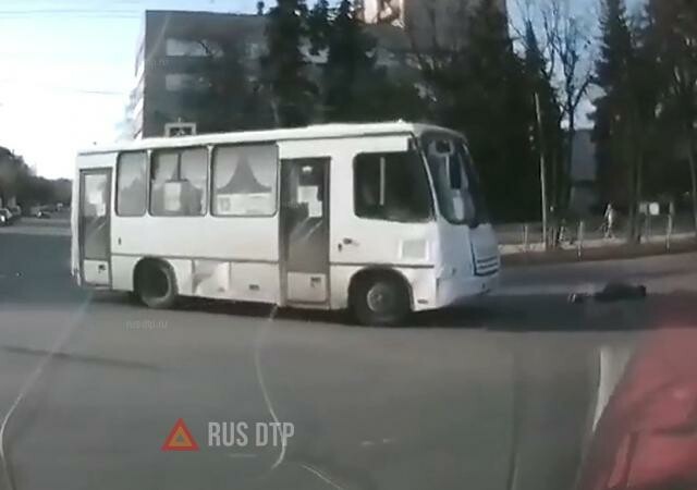 Автобус сбил женщину в Костроме