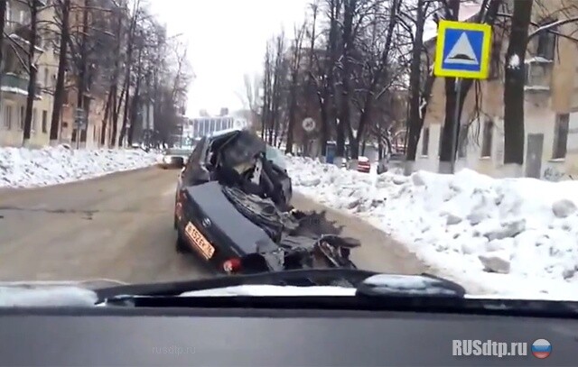 С трупом на заднем сидении 