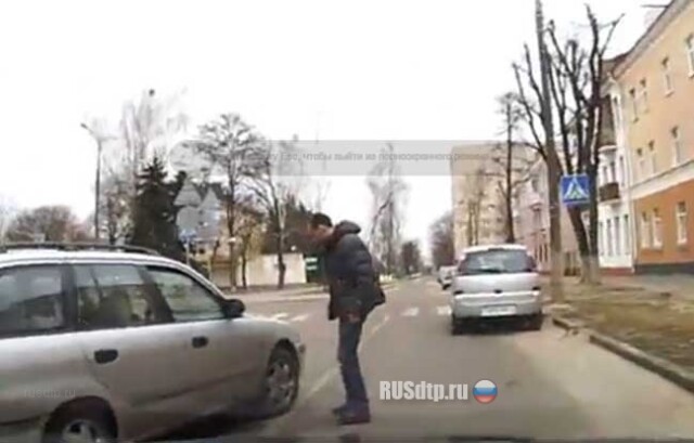 Разборка на дороге 