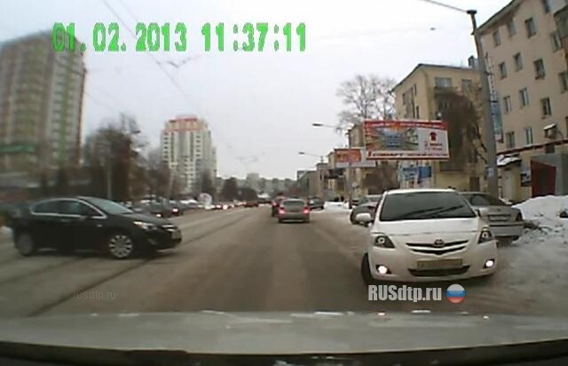 Тойота взбесилась 