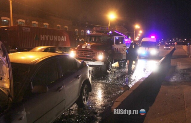 В Петербурге в ДТП погибли два человека 