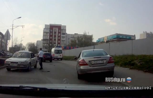 Скорая попала в ДТП в Калининграде