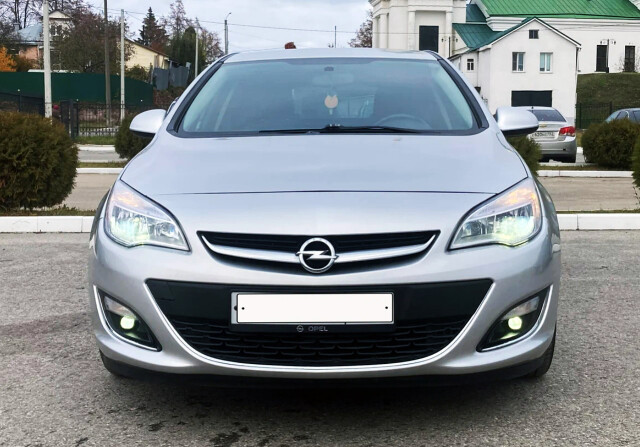 Шесть неубиваемых автомобилей «гольф-класса», которые не ржавеют 