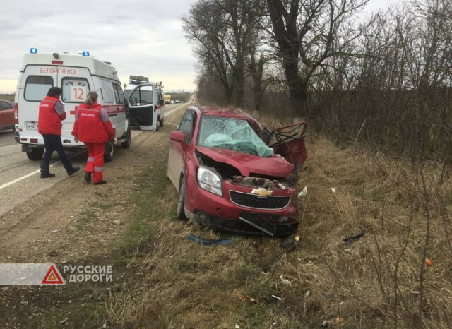 Женщина на «Шевроле» разбилась в Краснодарском крае 