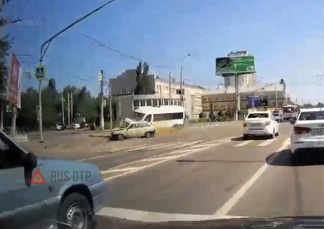 ДТП с участием маршрутки в Волгограде