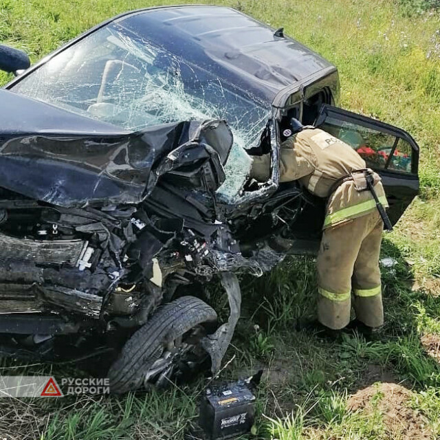 Две семьи попали в смертельное ДТП на Чуйском тракте 