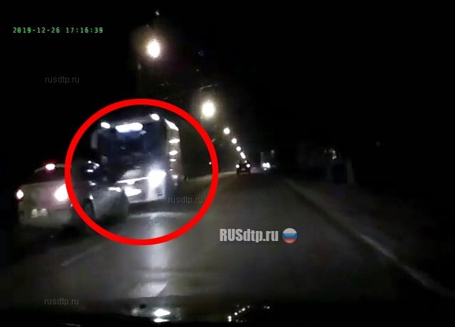 В Туле женщина столкнулась с автобусом и после аварии напилась 