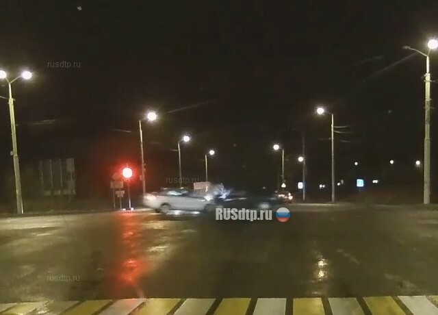 ДТП на перекрёстке Емельянова — Окружная в Калининграде