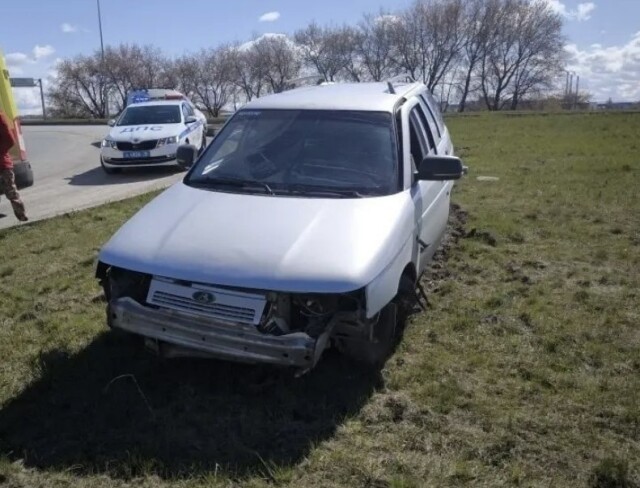 Свернул не туда: в Набережных Челнах 20-летний водитель пострадал в результате ДТП 