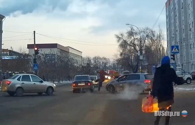 Разборки на перекрестке в Воронеже