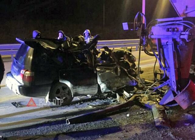Водитель и пассажир «Субару» погибли в ДТП под Владивостоком 