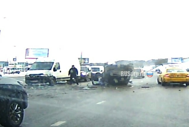 Аварию на Бесединском шоссе запечатлел видеорегистратор 