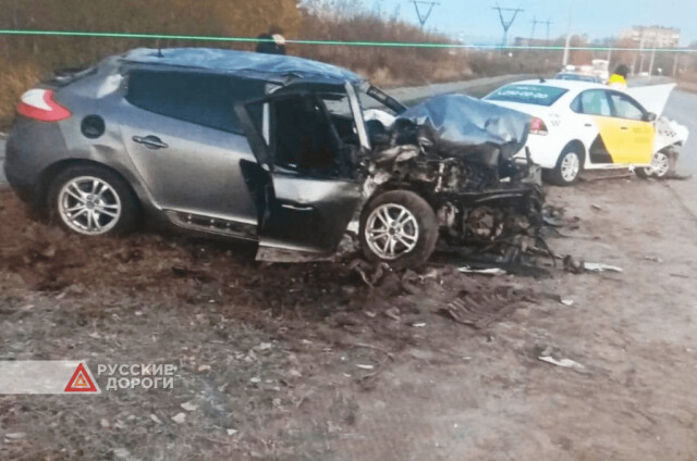 Водитель «Мегана» разбился в утреннем ДТП в Перми 