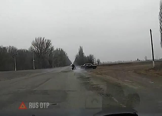 Подрезал мотоциклиста