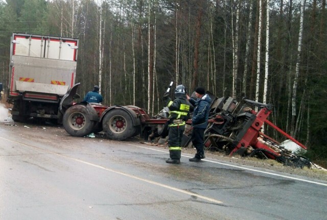 Водитель лесовоза погиб в ДТП на трассе Чебоксары — Сыктывкар 
