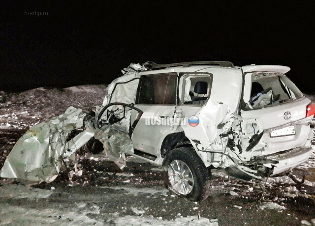 Водитель и пассажир «Тойоты» погибли в ДТП под Новым Уренгоем 