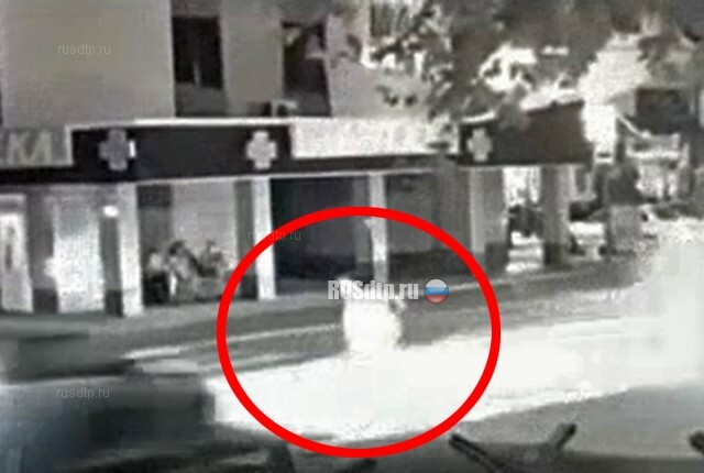 Автомобиль насмерть сбил пешехода в Туапсинском районе. ВИДЕО 
