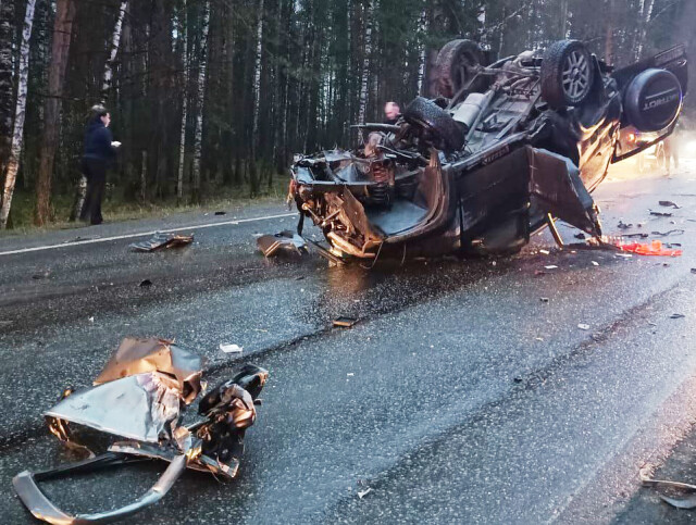 Лобовое столкновение в Челябинской области: водитель УАЗа пошел в слепой обгон 