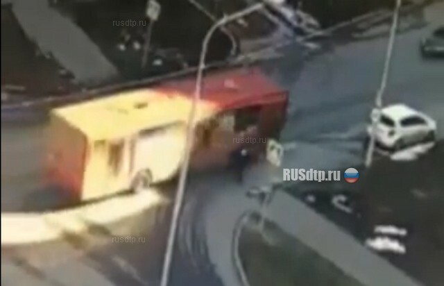 В Казани автобус задавил женщину на глазах у мужа