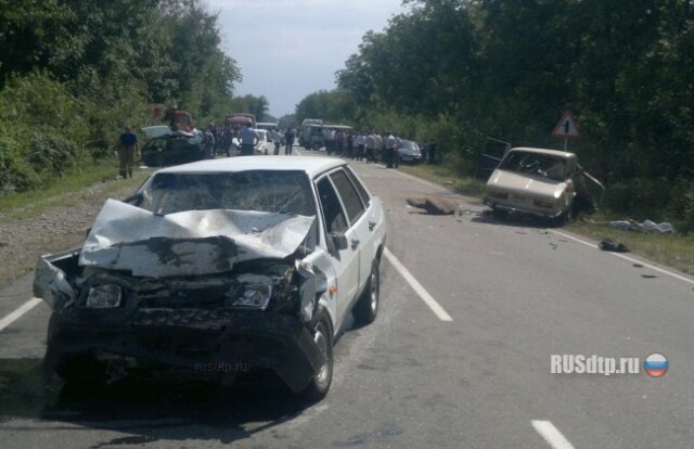 Три человека погибли в крупном ДТП в Кабардино-Балкарии 