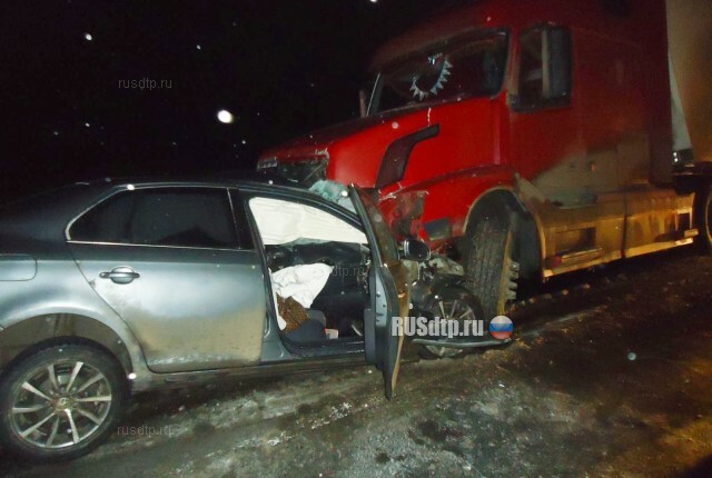 В массовом ДТП на трассе М-5 в Рыбновском районе погибли два человека 