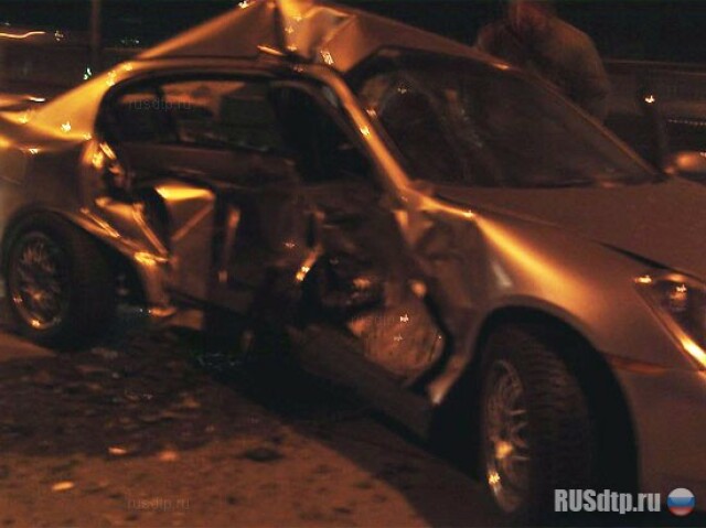 В Новосибирске водитель погиб, выехав на встречную полосу 