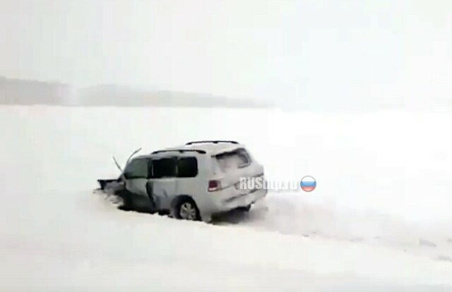 Автомобиль заместителя губернатора попал в ДТП в Кузбассе 