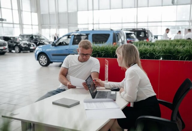 Как продать автомобиль, купленный в кредит: советы юриста 