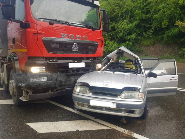 Занос на скользкой дороге: женщина погибла в результате ДТП на Михайловском перевале 