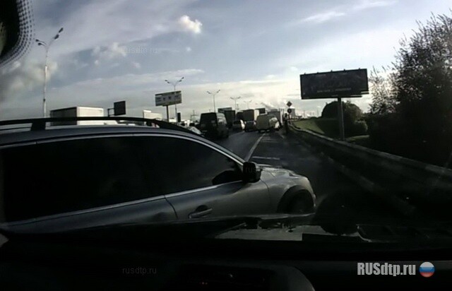 \»Учитель\» влип в \»ученика\» 