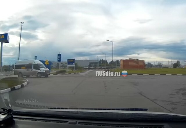 Авария возле \»IKEA\» в Омске