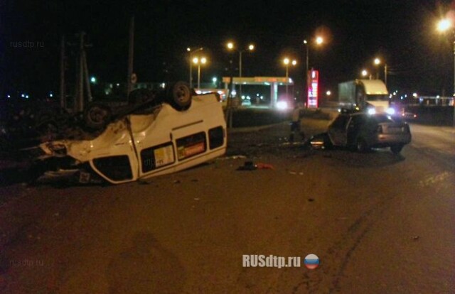 В Оренбурге в ДТП с маршруткой погибли 3 человека 