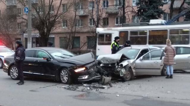 Во Владимире в массовом ДТП погиб водитель «Хонды». ВИДЕО 