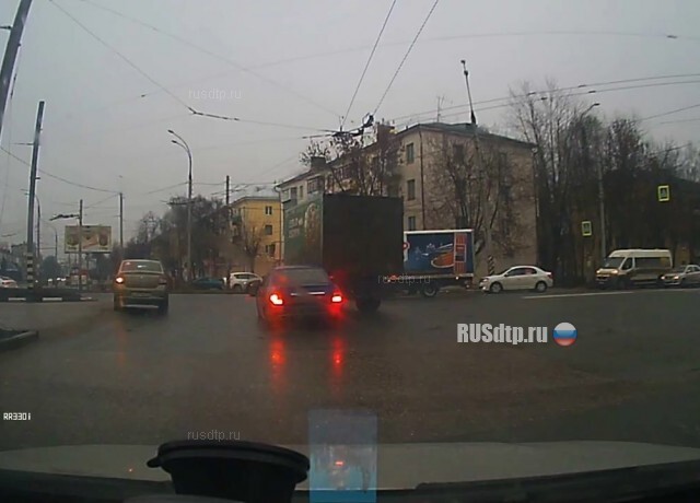 Газон скрылся (с) 