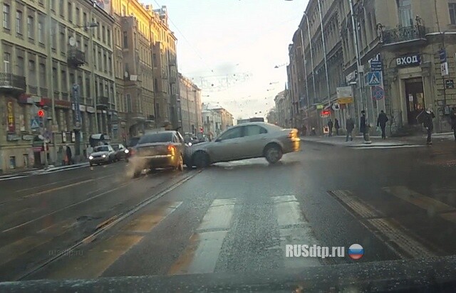 Нетерпеливая 